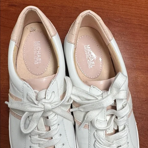 Michael kors sneakers size 7.5 // 011704 - Picture 2 of 4